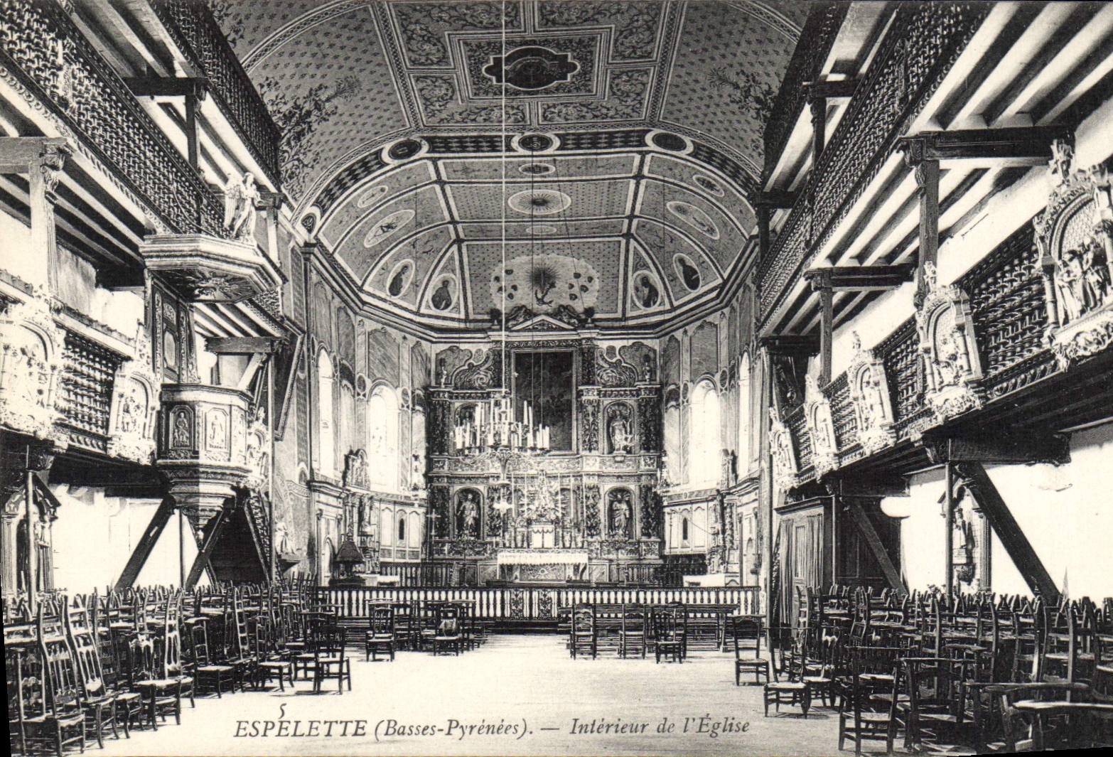 CPA Espelette Interieur De I'Eglise