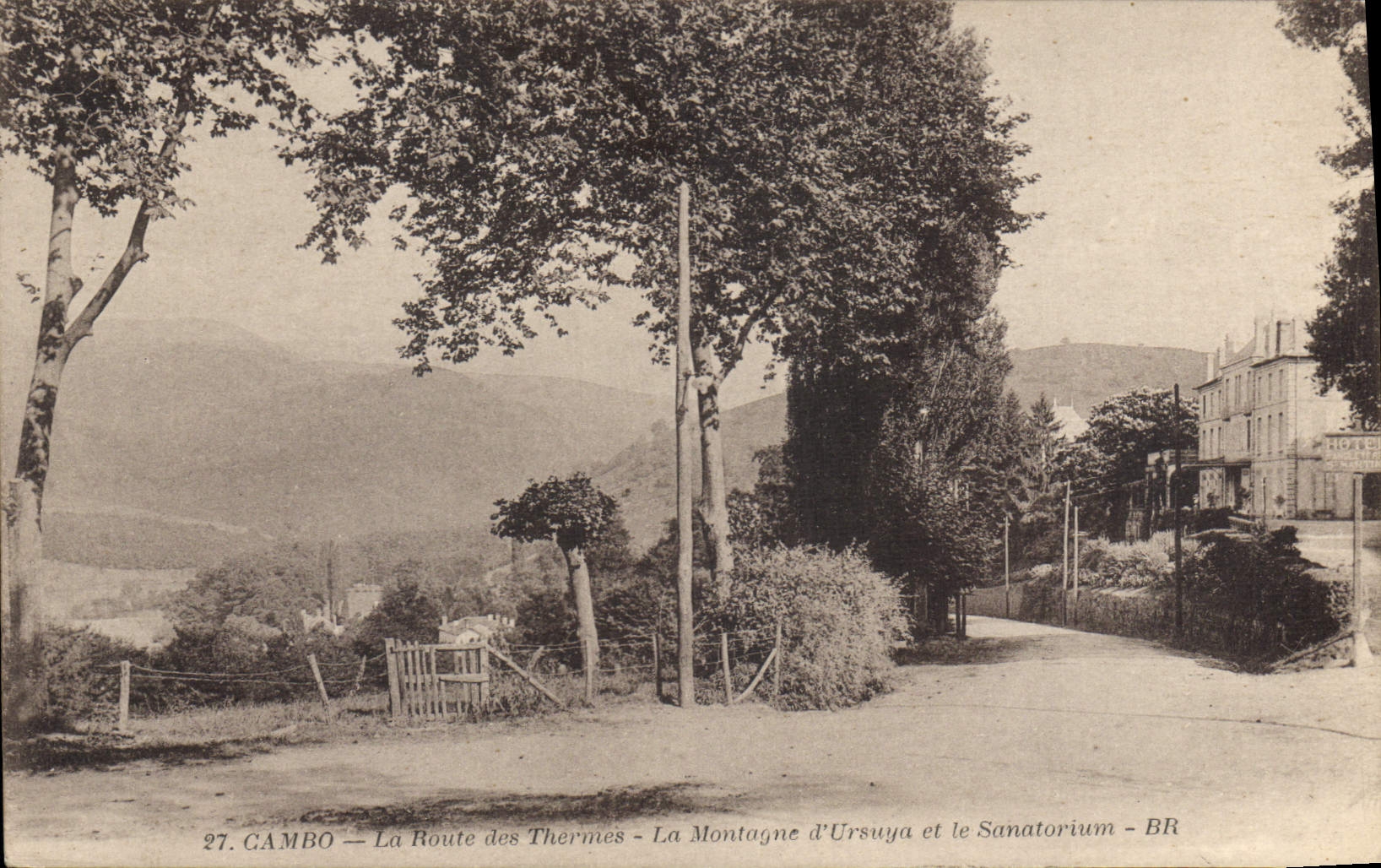 CPA Cambo La Route Des Thermes sanatorium