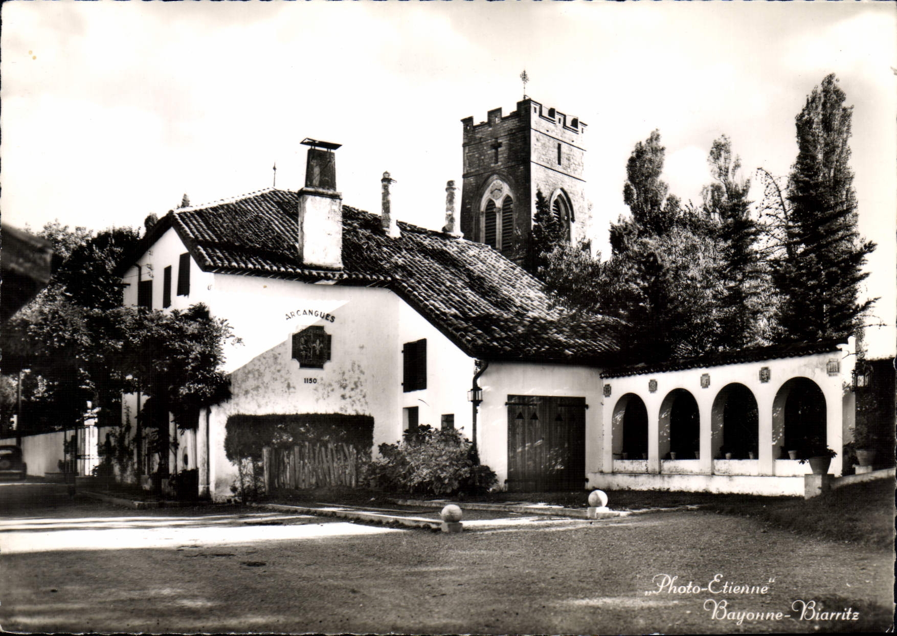 CPSM Arcangues L'Eglise Et Le Presbytere