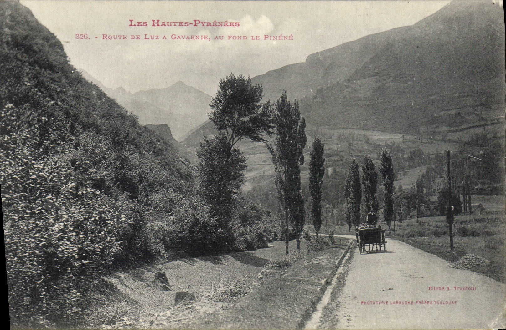 CPA Gavarnie route de Luz à Gavarnie