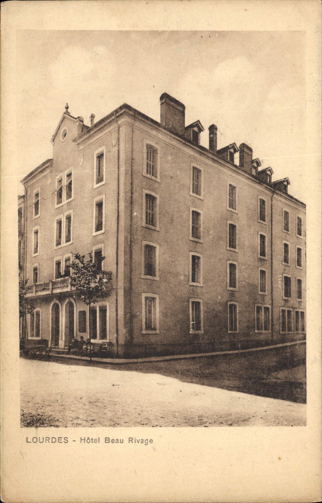 CPA Lourdes Hotel Beau Rivage