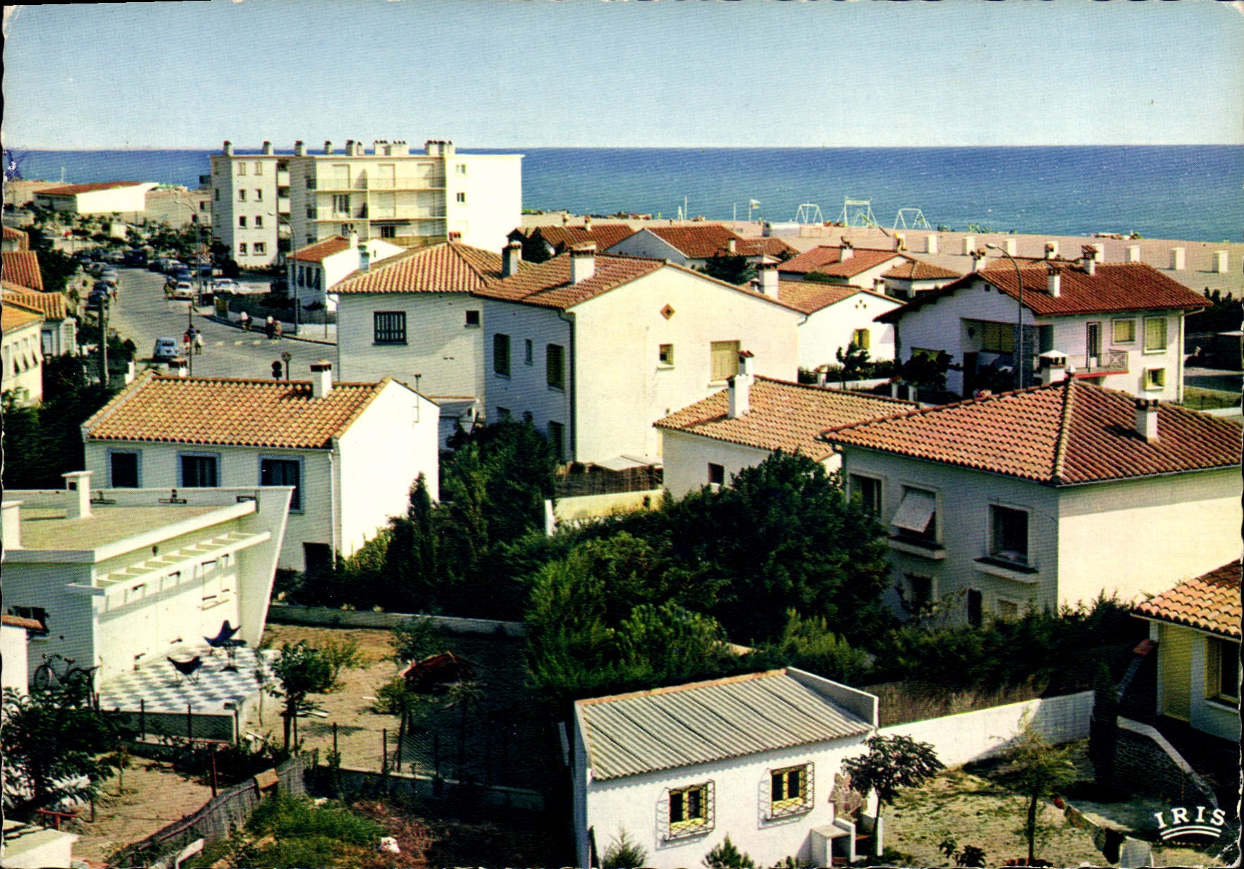 CPSM Saint Cyprien Plage Vue De La Station