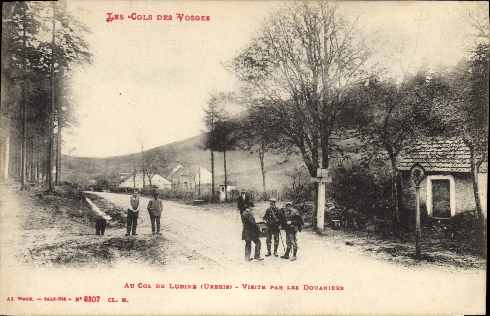 CPA Au Col De Lubine Visite Par Les Douaniers