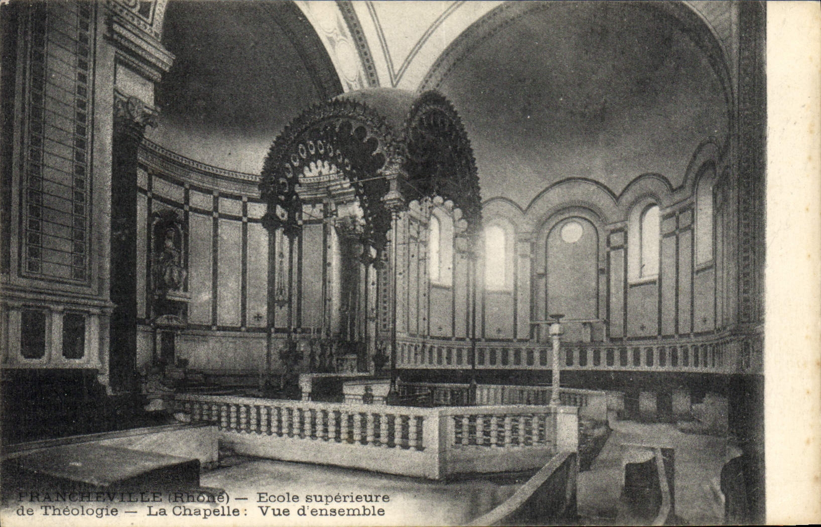 CPA FRANCHEVILLE école supérieure de Théologie La Chapelle Vue D'Ensemble