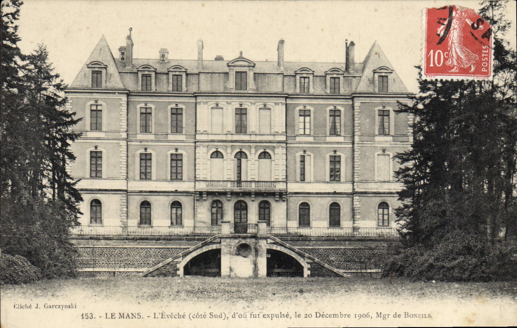 CPA Le Mans L'Eveche Monseigneur de BONFILS expulsé le 20 décembre 1906