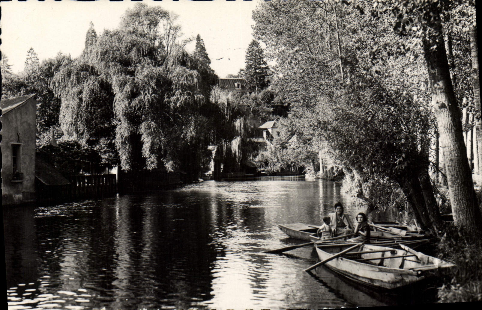 CPA Chartre Sur le Loir Les Bords Du Loir