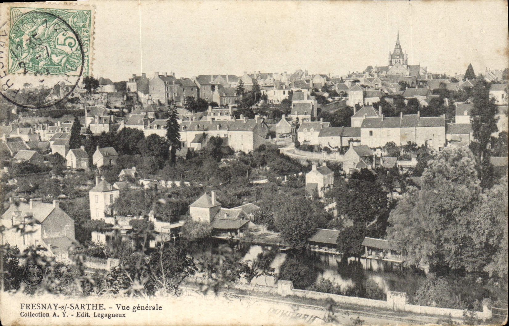 CPA Fresnay Sur Sarthe Vue Generale