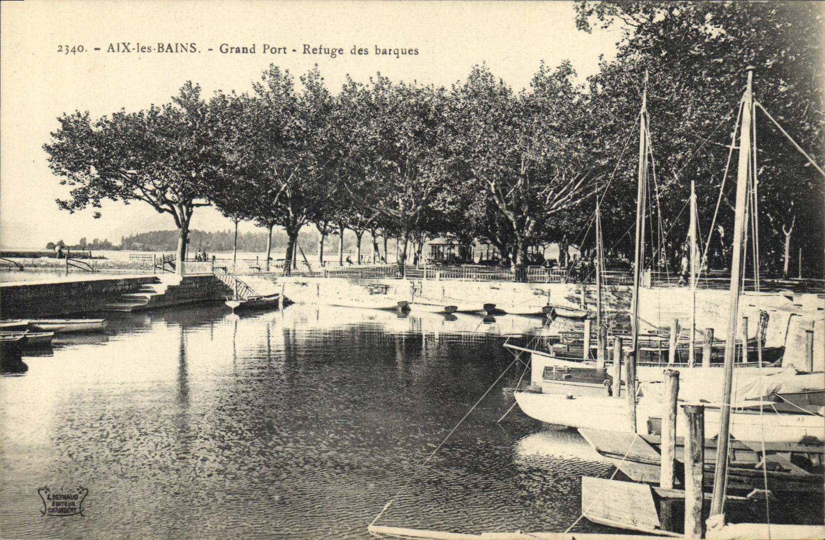 CPA Aix Les Bains Grand Port Refuge Des Barques
