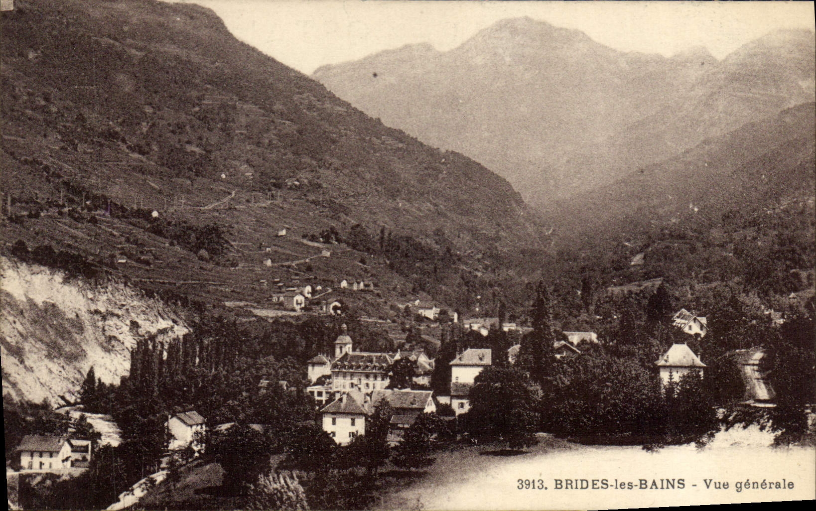 CPA Brides Les Bains Vue Generale