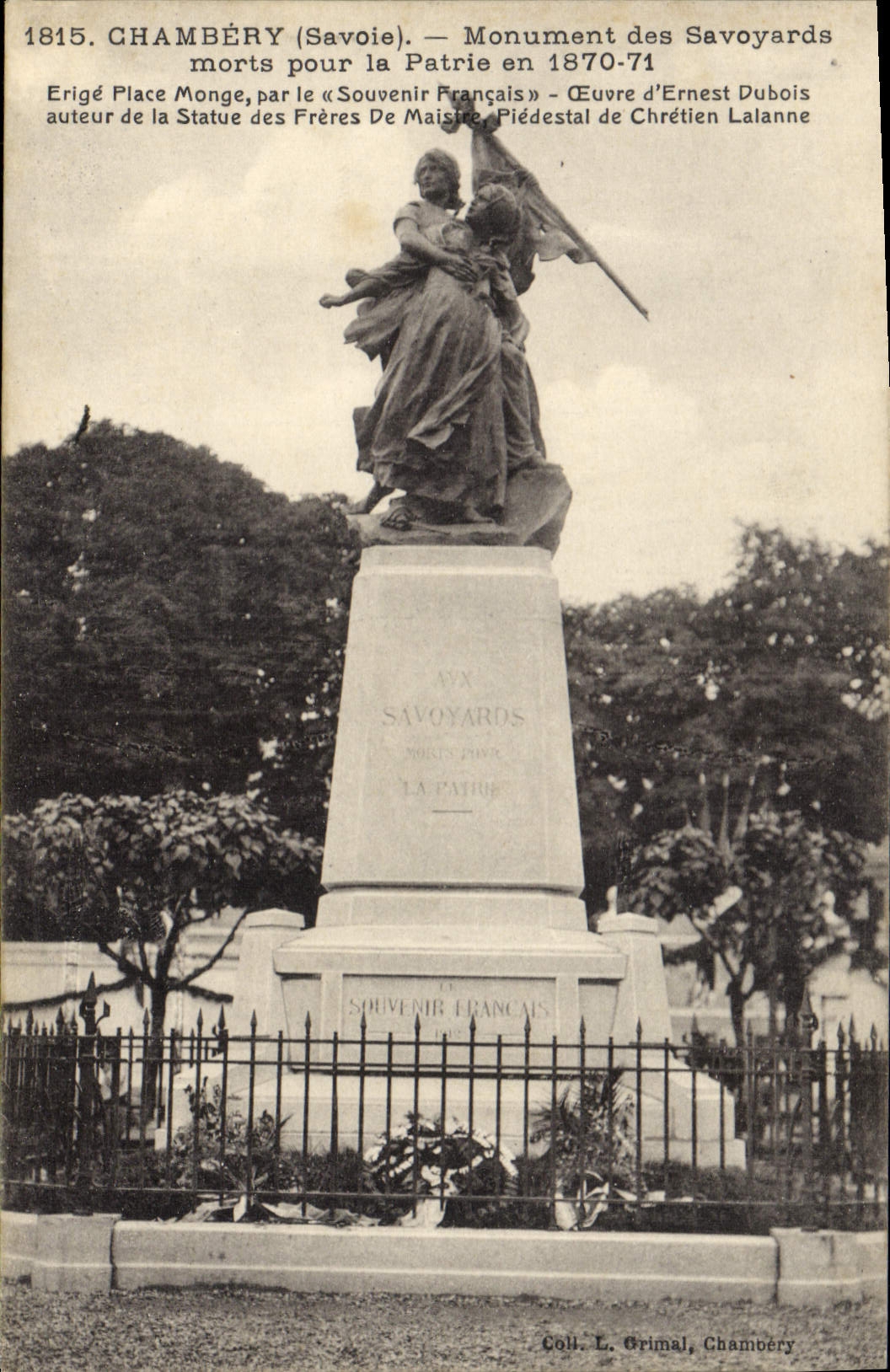 CPA Chambery Monument Des Savoyards