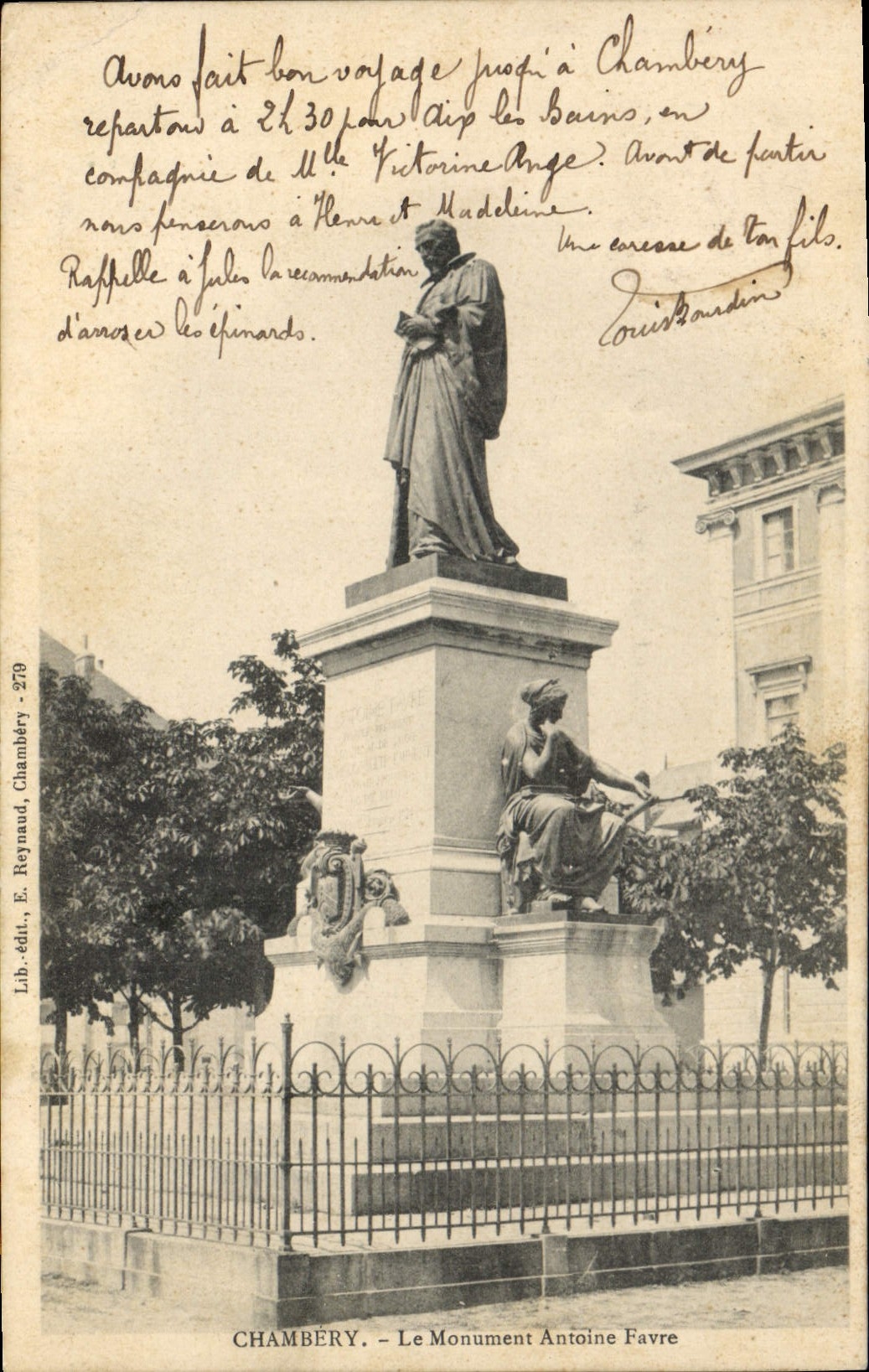 CPA Chambery Le Monument Antoine Favre