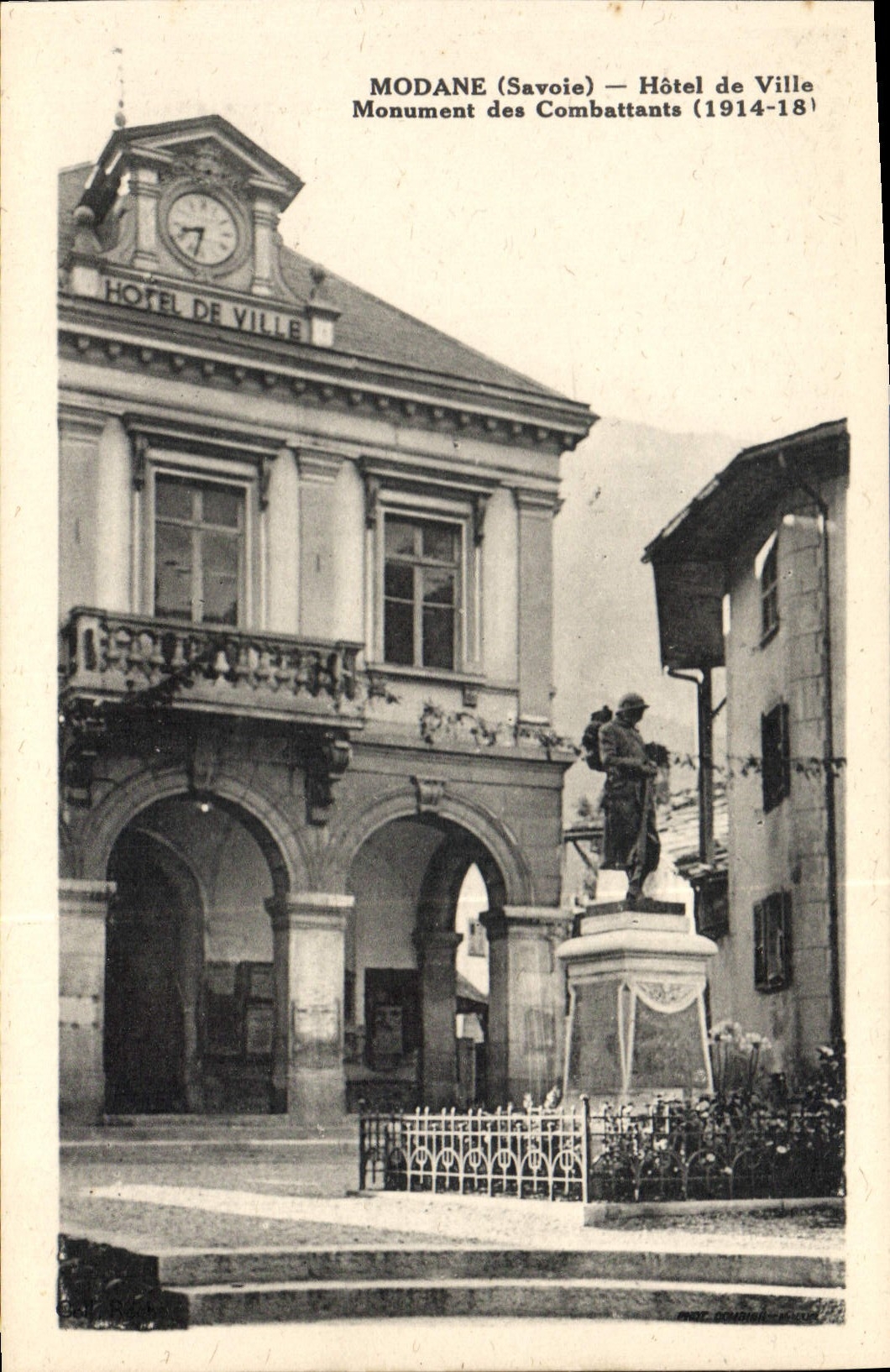 CPA Modane Hotel De VIlle Monument