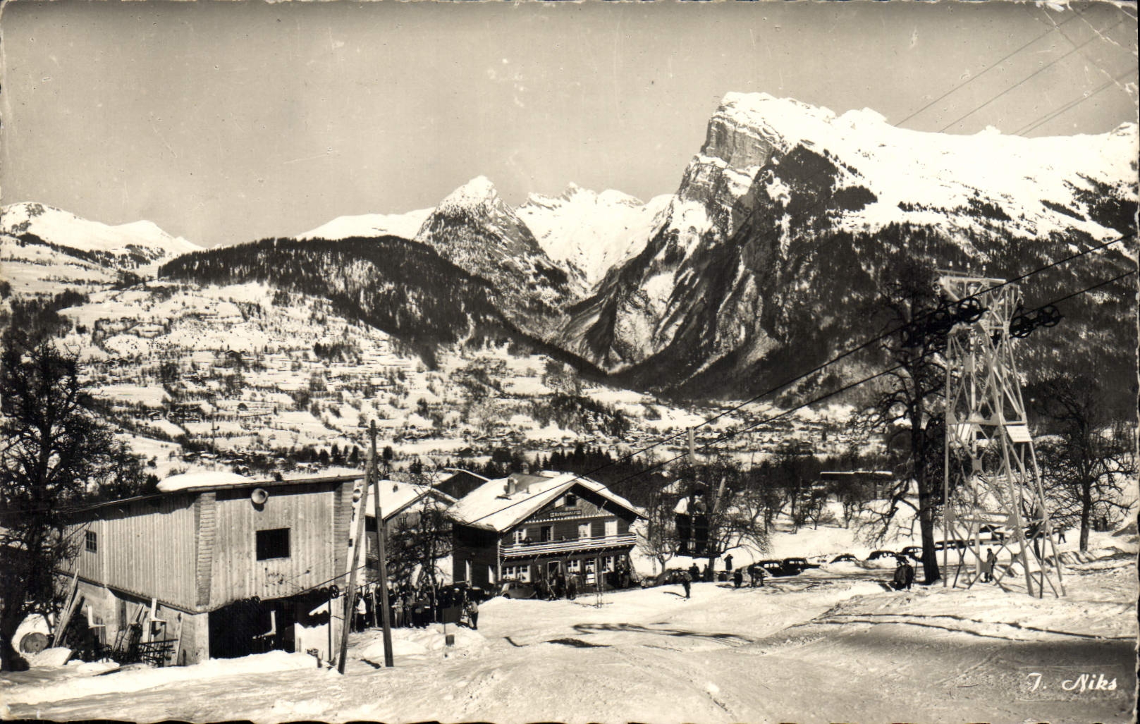 CPA Samoens Vue Generale Le Criou télébenne