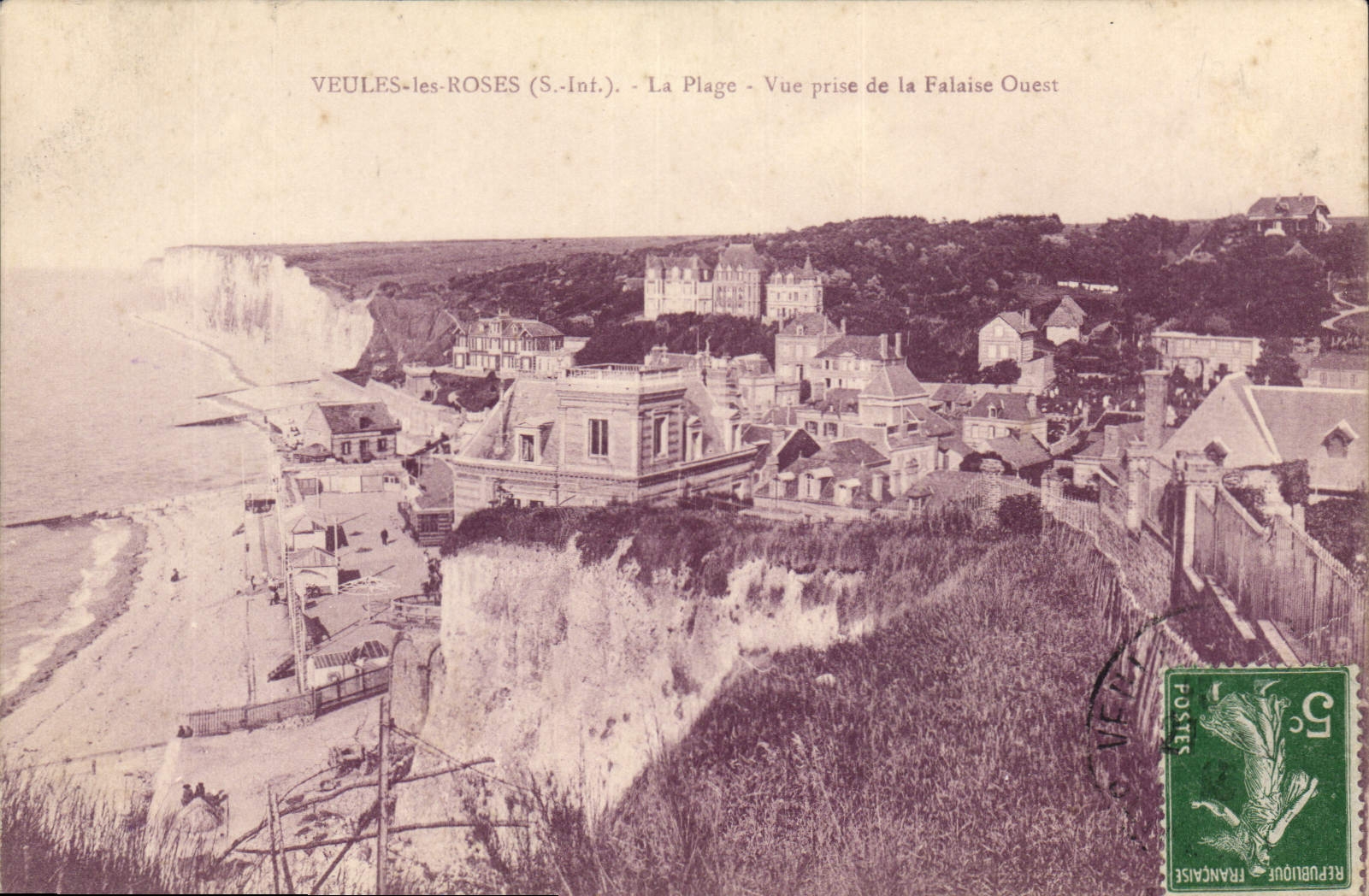 CPA Veules Les Roses La Plage Vue Prise De la falaise Ouest