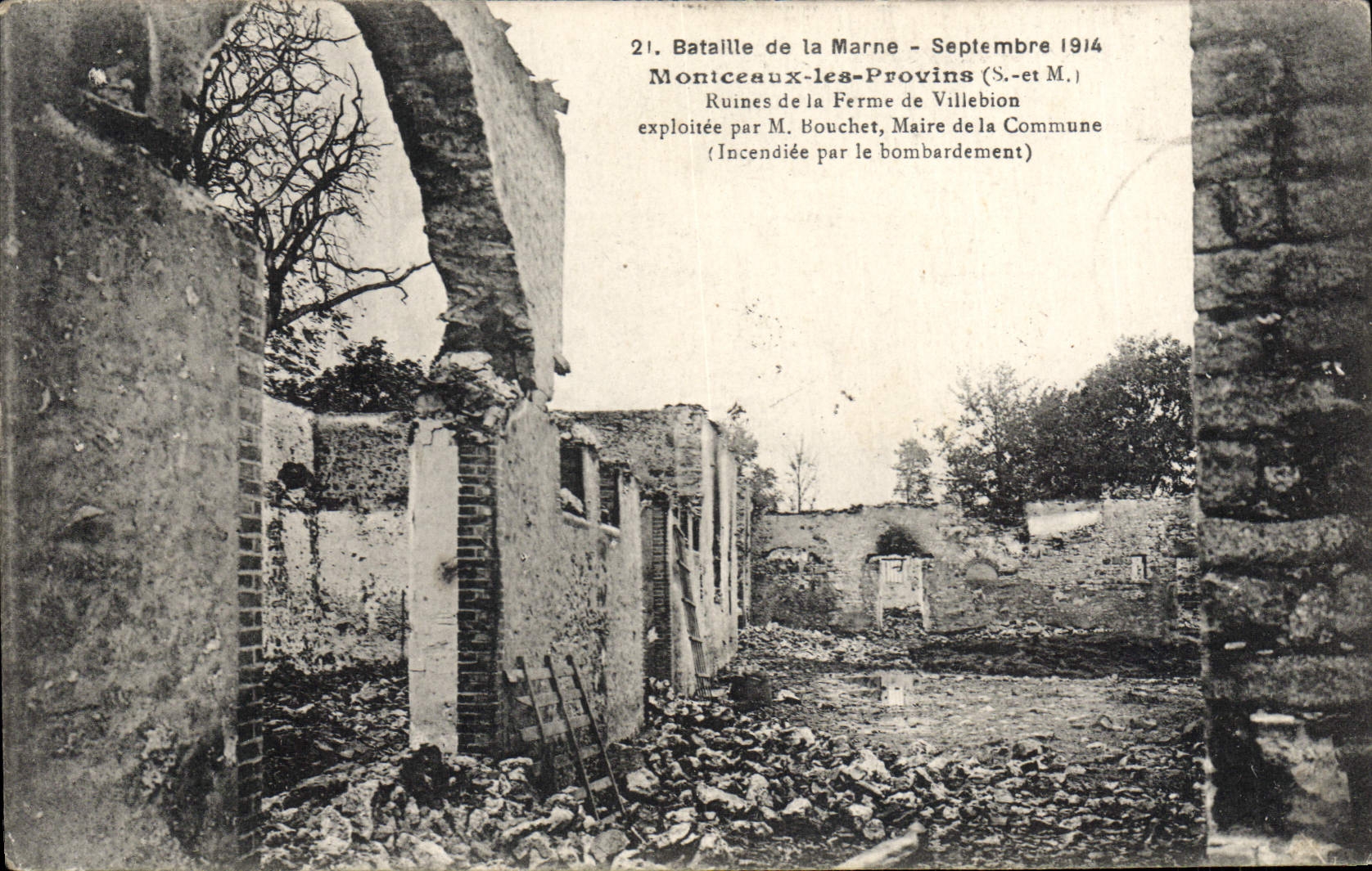 CPA Montceaux Les Provins Ruines De La Ferme De Villebion