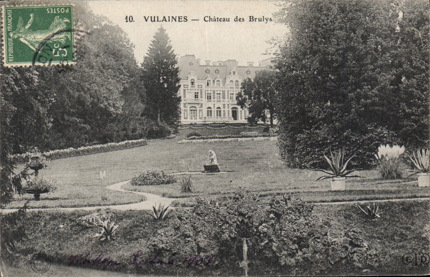 CPA Vulaines Chateau Des Brulys