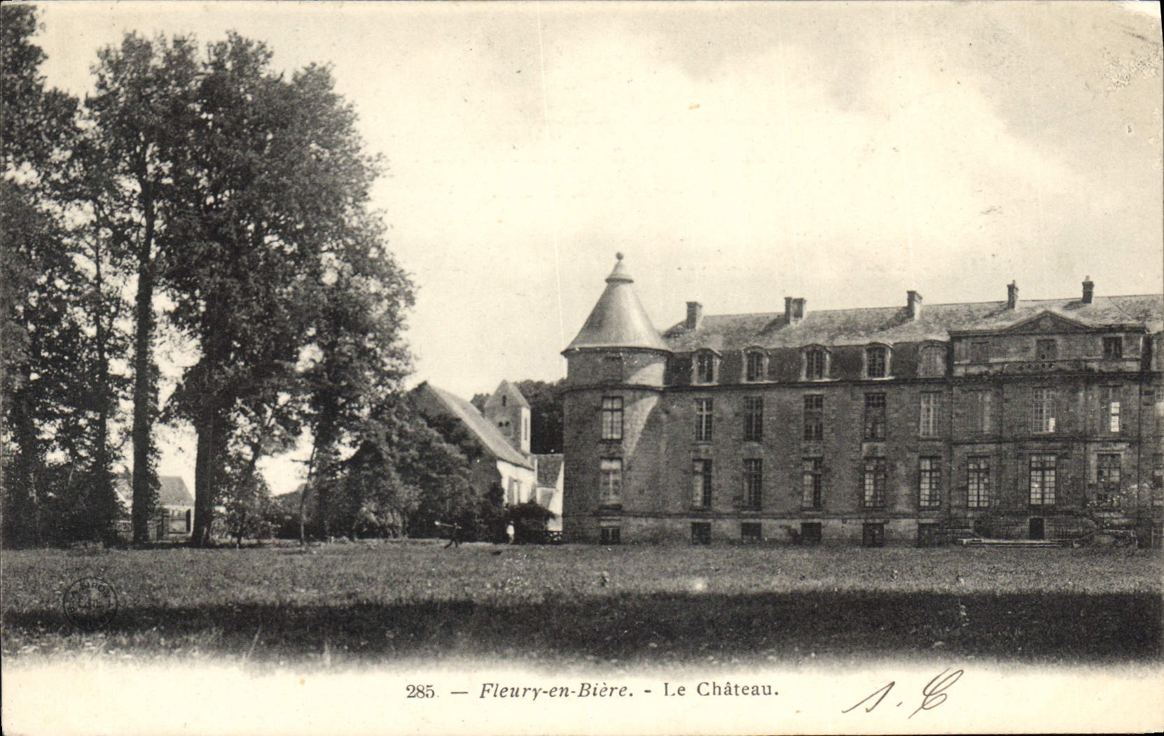 CPA Fleury En Biere Le Château