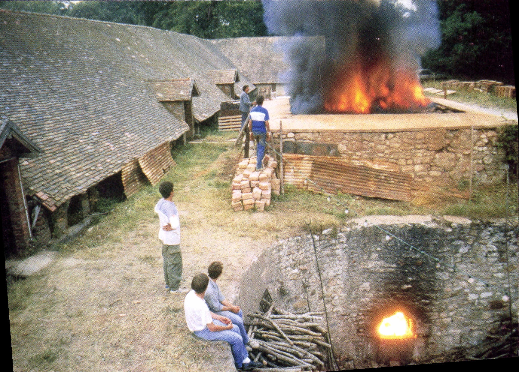 CPSM Grand Feu Tuilerie De Bezanleu TREUZY LEVELAY 
