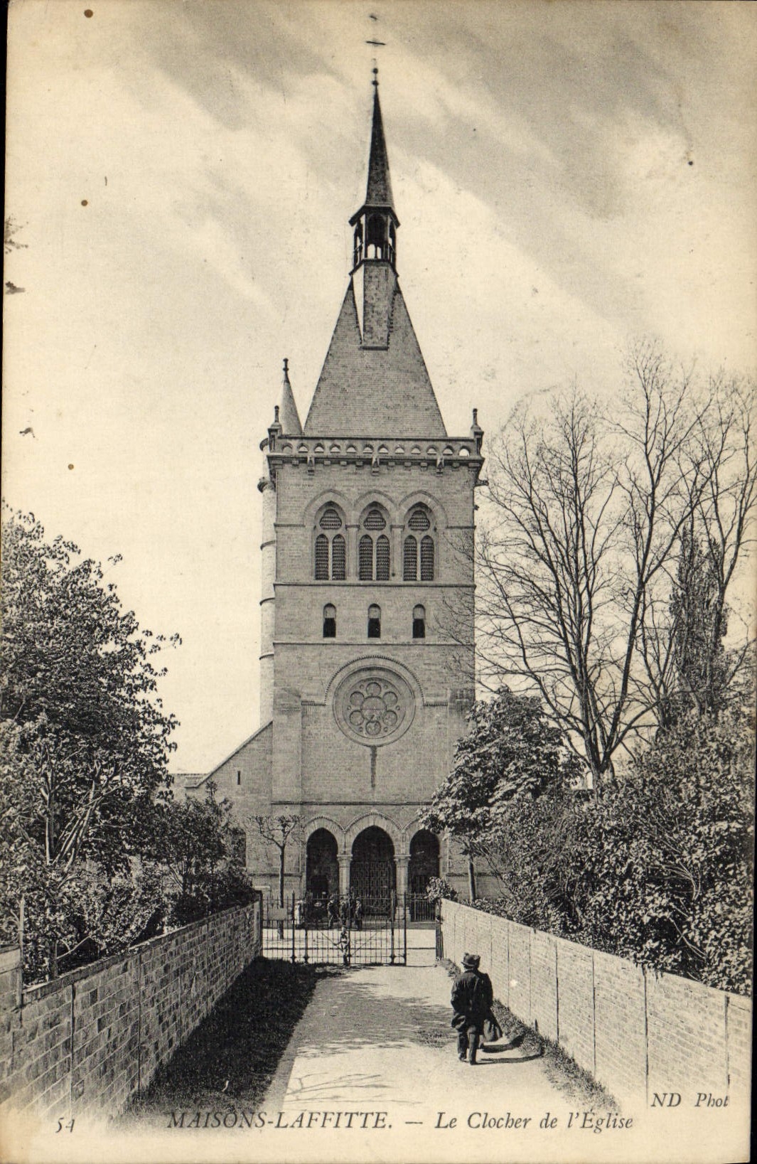 CPA Maisons Laffitte Le Clocher De I'Eglise