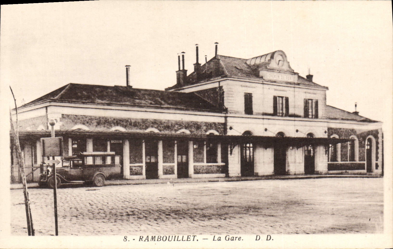 CPA Rambouillet La Gare