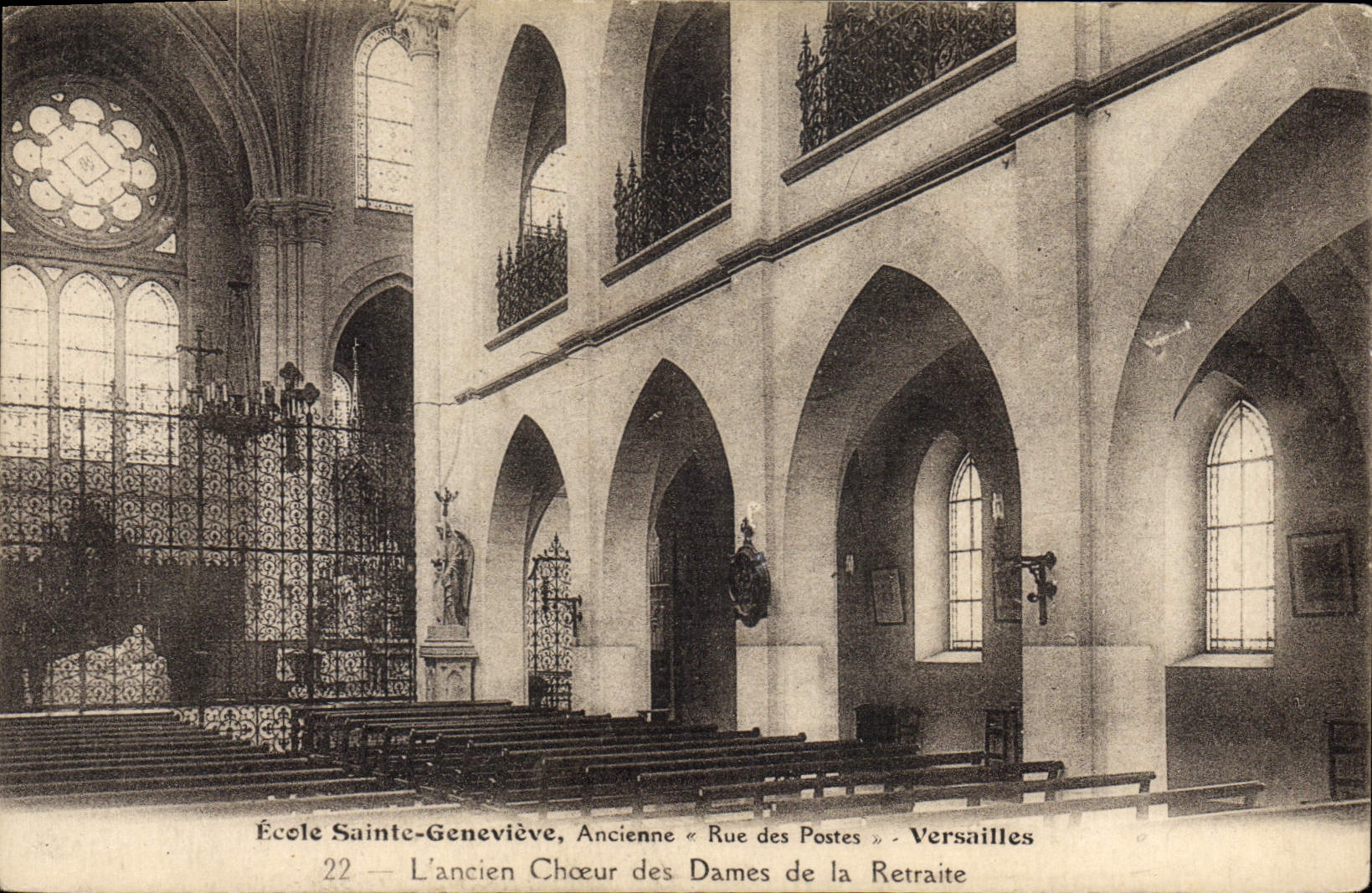 CPA Ecole Sainte Genevieve Ancienne Rue Des Postes Versailles