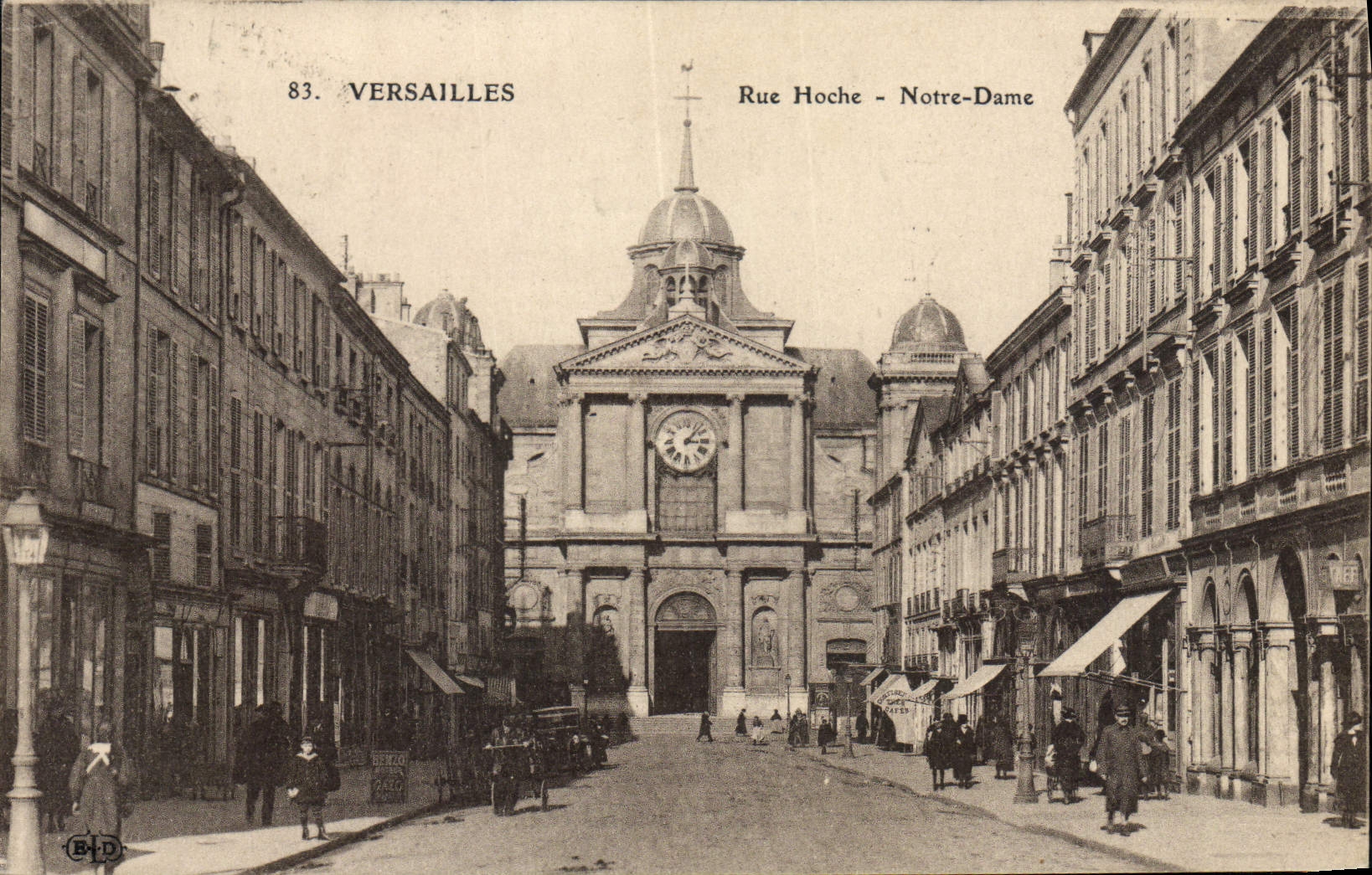 CPA Versailles Rue Hoche Notre Dame