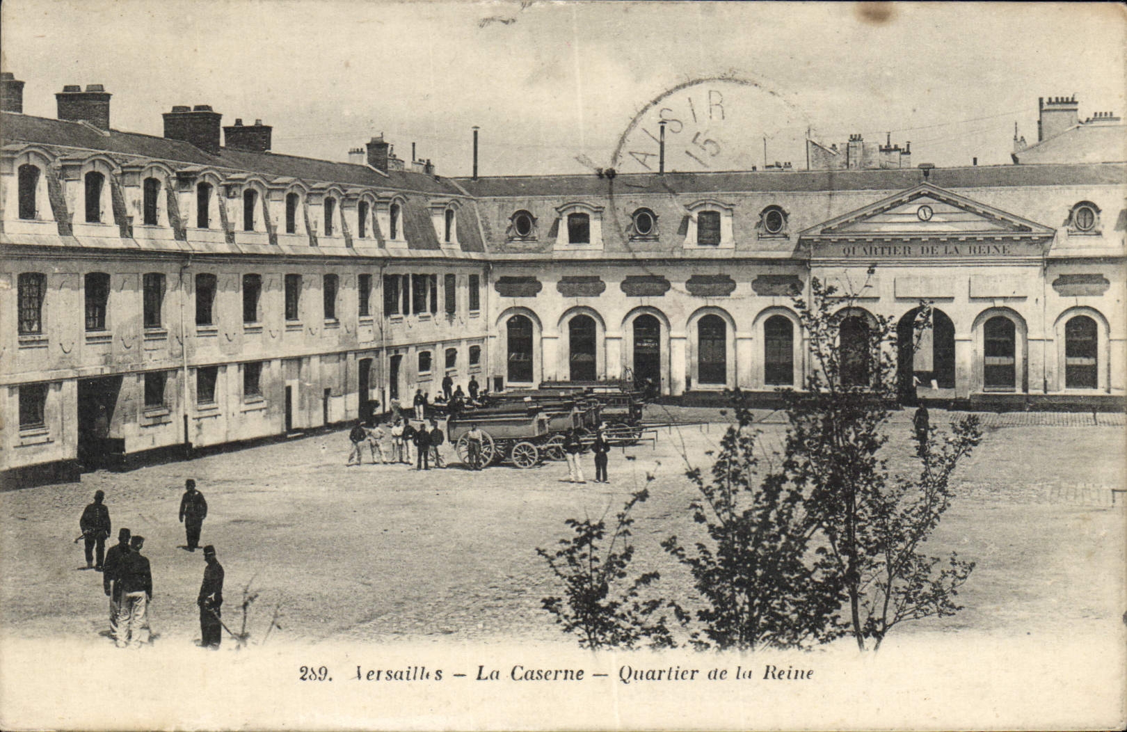 CPA Versailles La Caserne Quartier De La Reine