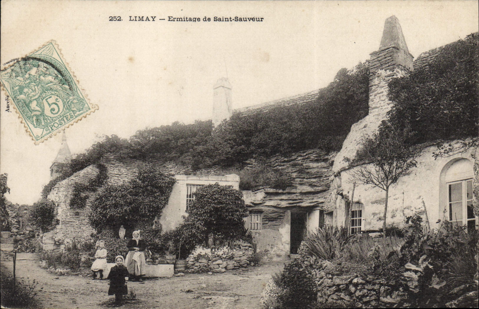 CPA Limay Ermitage De Saint Sauveur