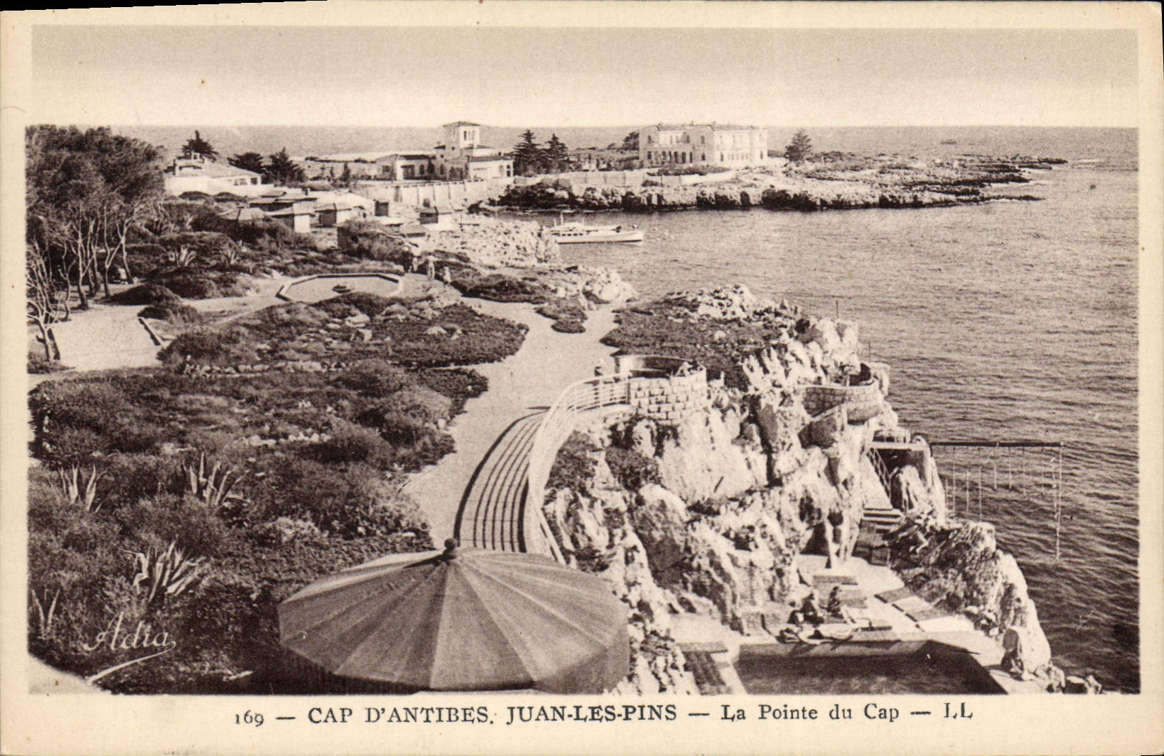 CPA Antibes Juan Les Pains La Pointe Du Cap