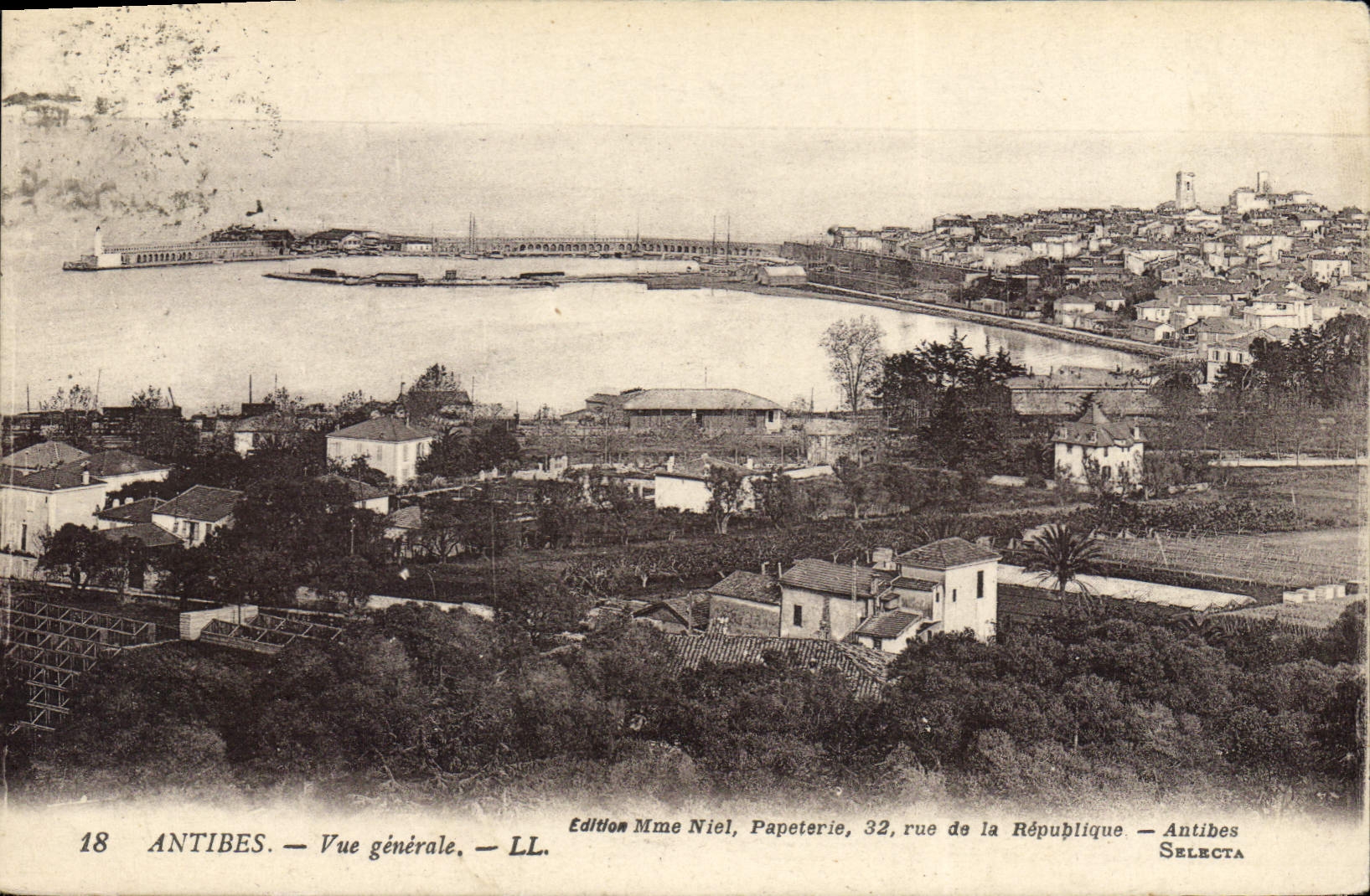 CPA Antibes Vue Generale