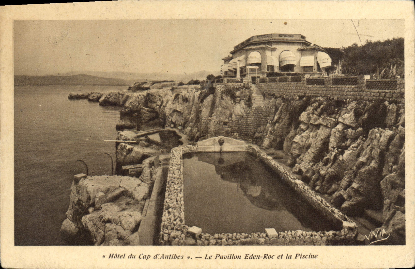 CPA Hotel Du Cap D'Antibes Le Pavillon Eden Roc Et La Piscine