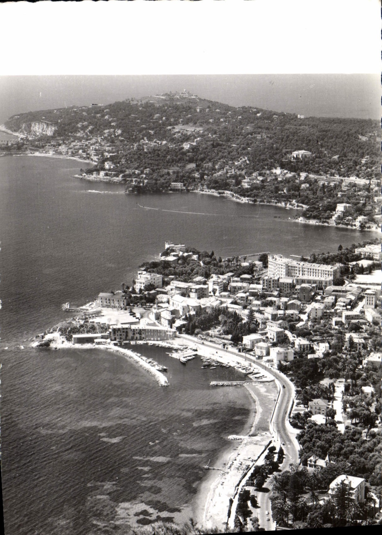 CPSM Beaulieu Sur Mer Vue Generale Cap ferrat
