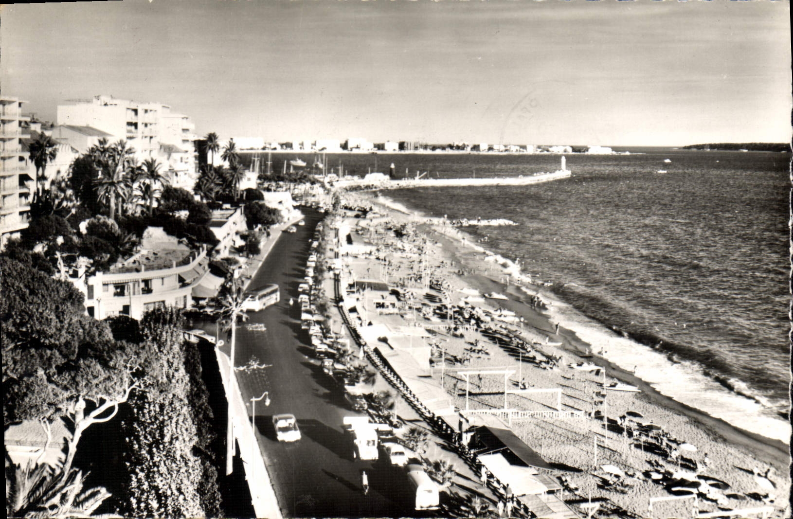 CPA Cannes La Plage Du Midi