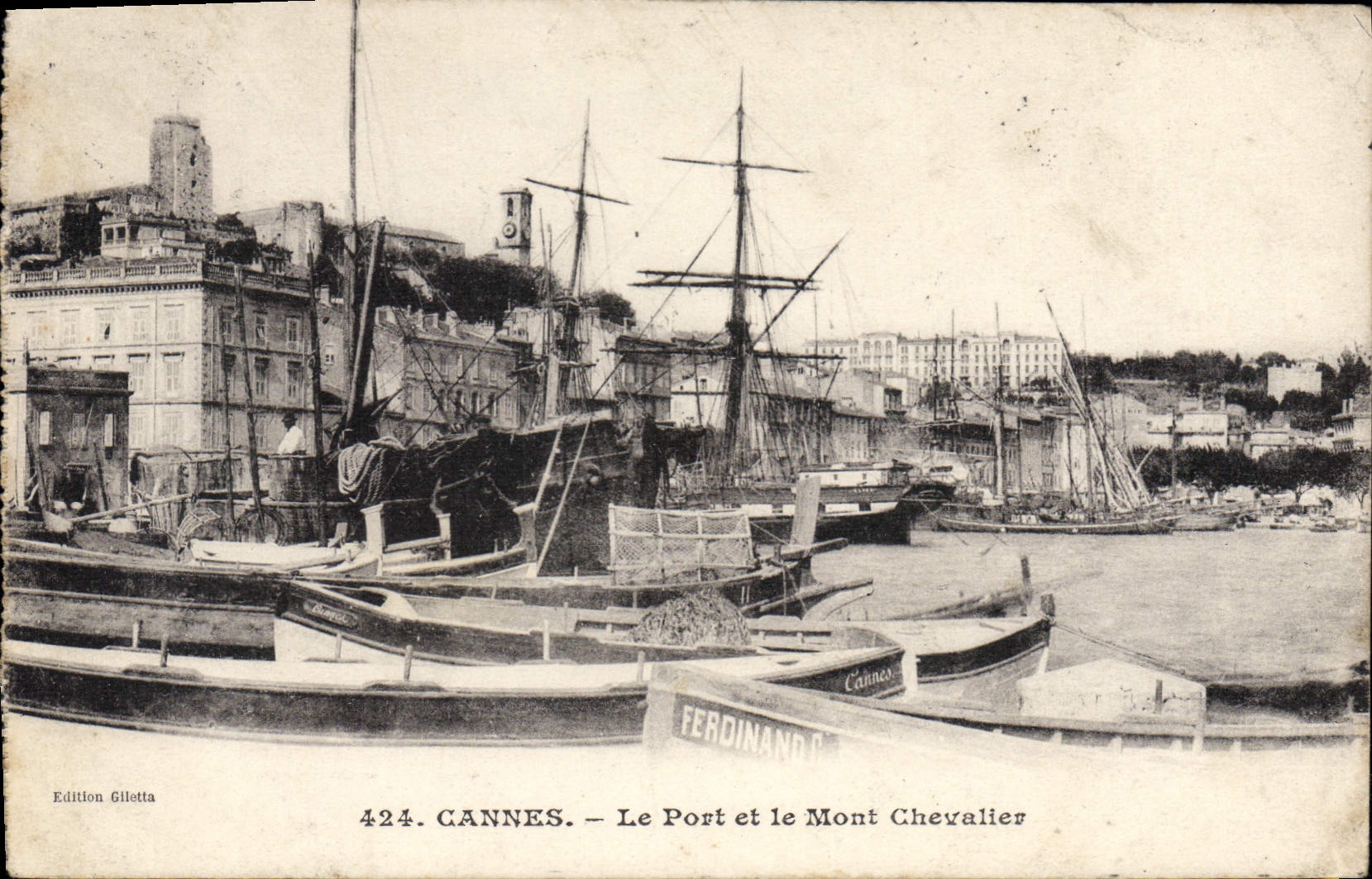 CPA Cannes Le Port Et Le Mont Chevalier