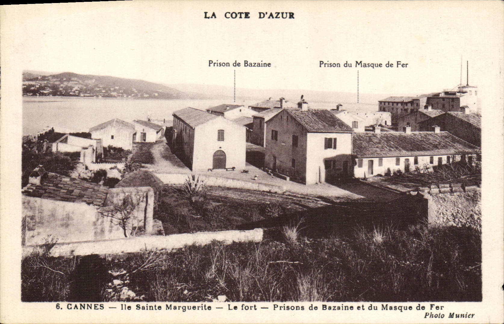 CPA Cannes Ile Sainte Marguerite Le Fort prisons de Bazaine et du masque de fer