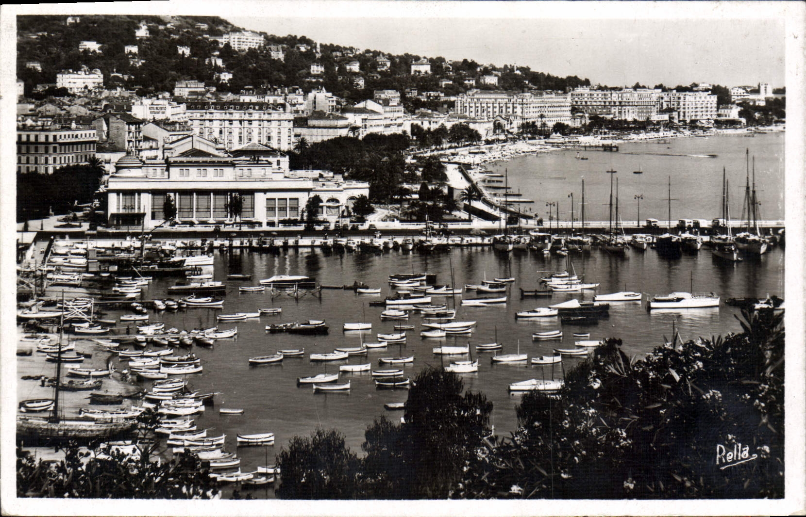 CPA Cannes Vue D'Ensemble Du Port