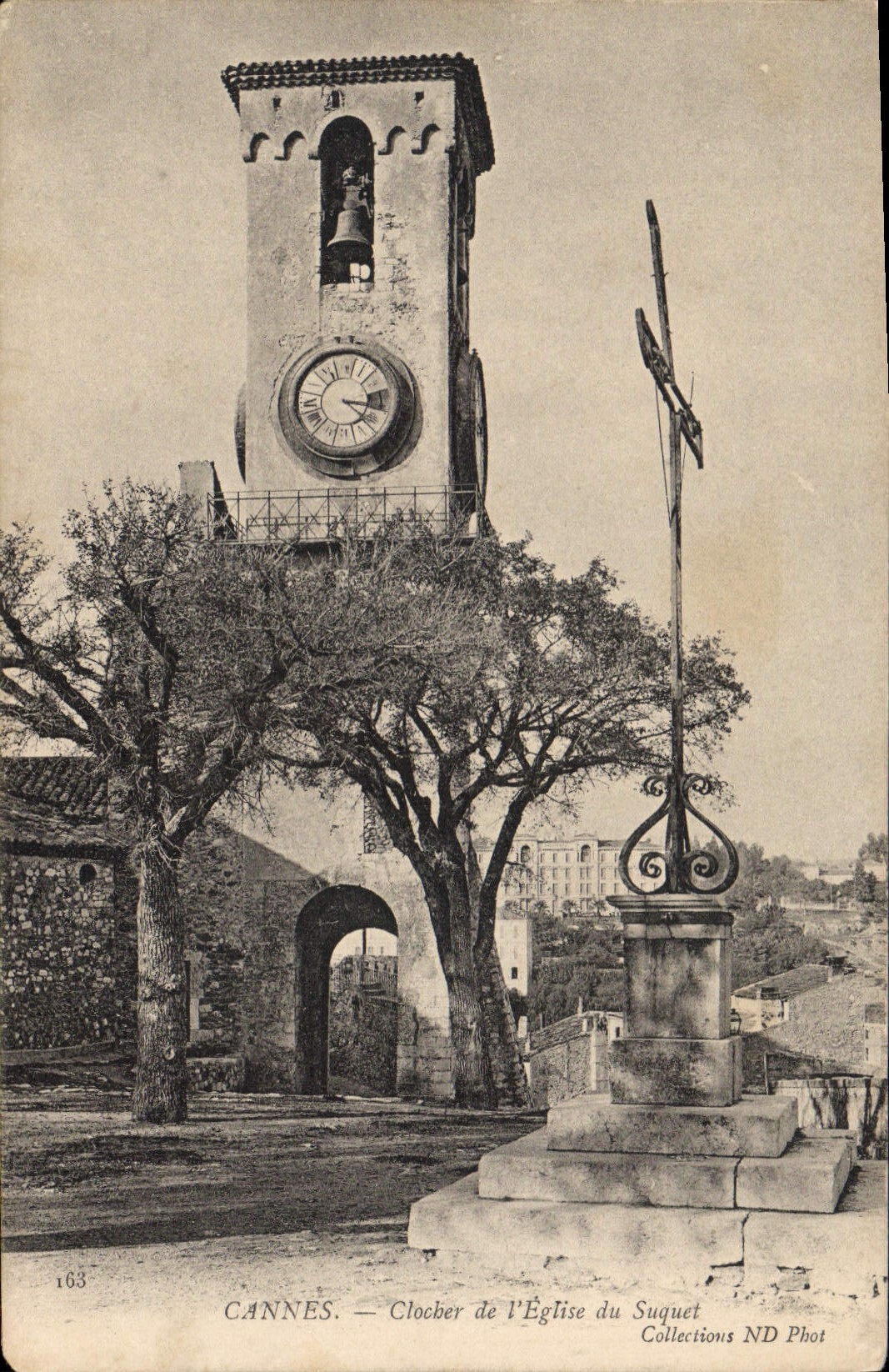 CPA Cannes Clocher De I'Eglise Du Suquet