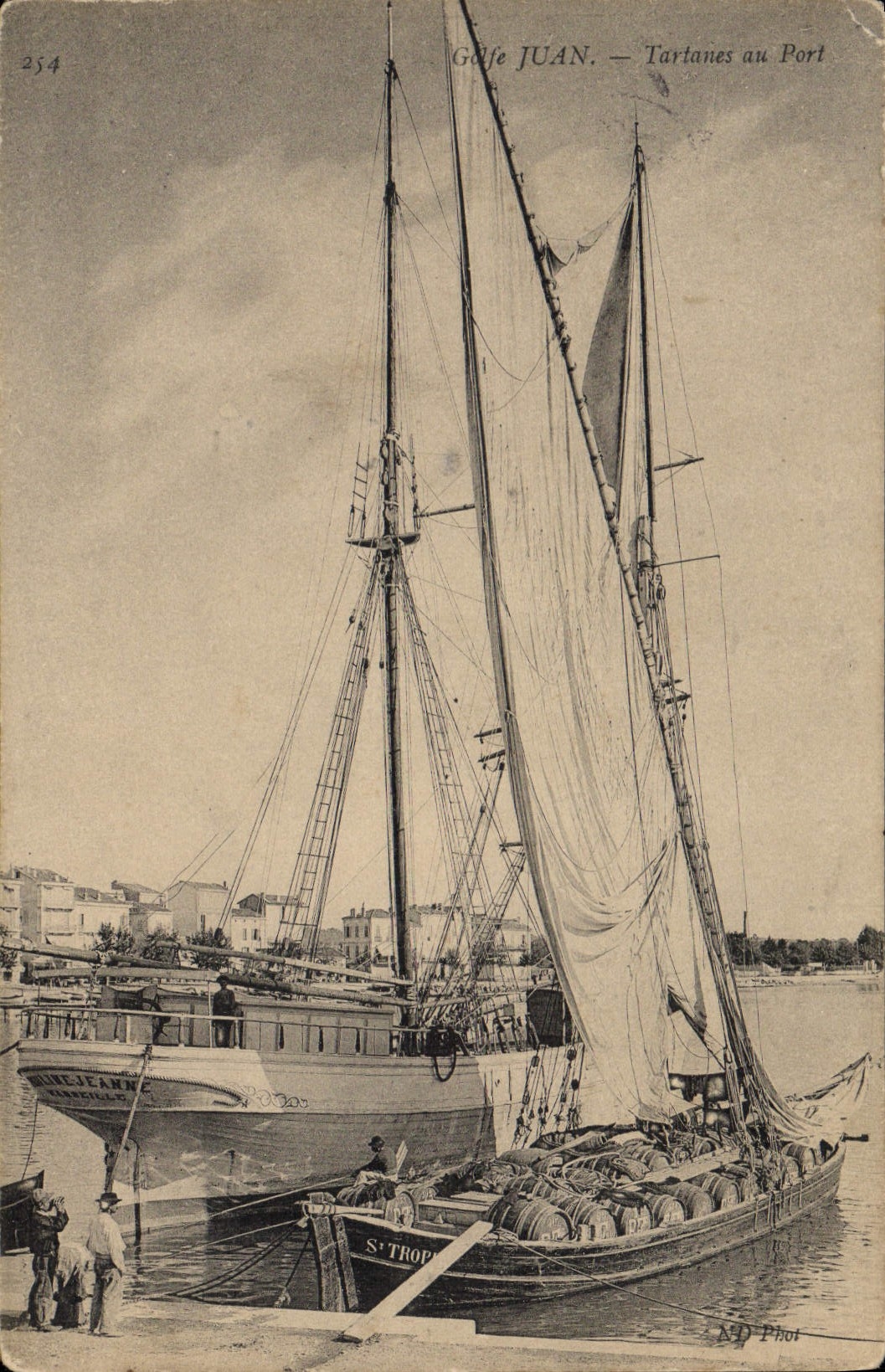 CPA Golfe Juan Tartanes Au Port