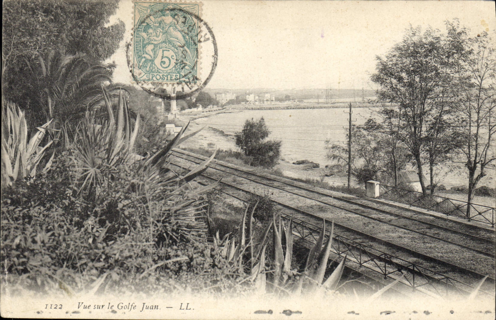 CPA Golfe Juan vue ligne chemin de fer