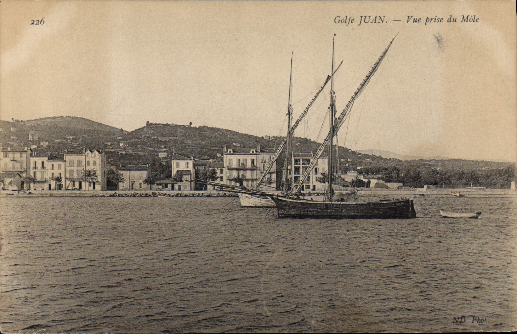 CPA Golfe Juan Vue Prise Du Mole