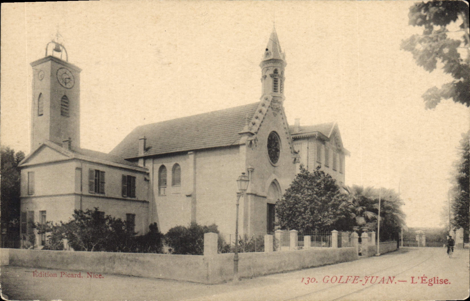 CPA Golfe Juan L'Eglise