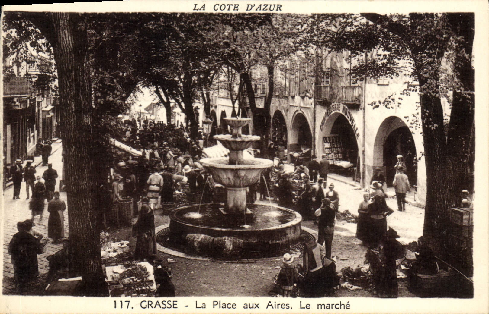 CPA Grasse La Place Aux Aires Le Marché