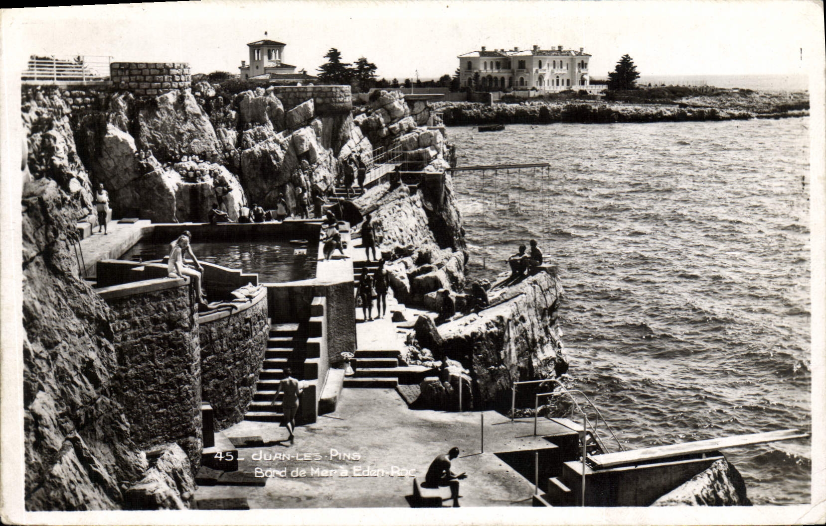 CPA Juan Les Pins Bord De mer Eden Roc