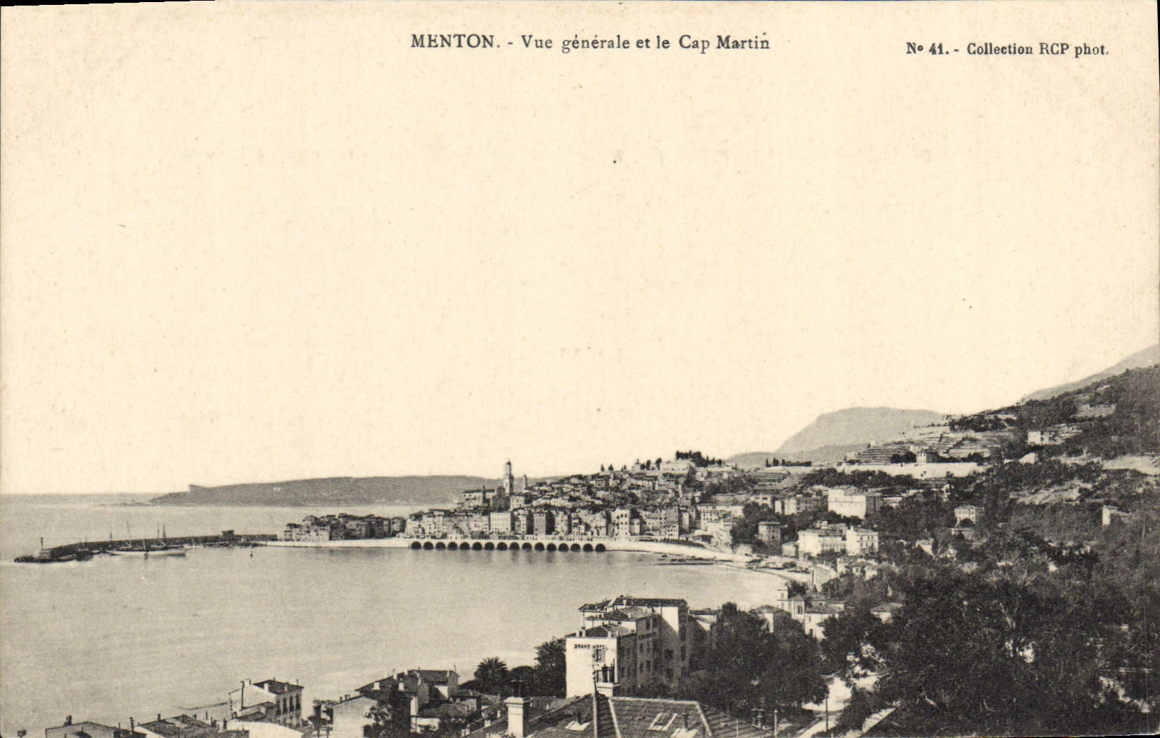 CPA Menton Vue Generale Et Le Cap Martin