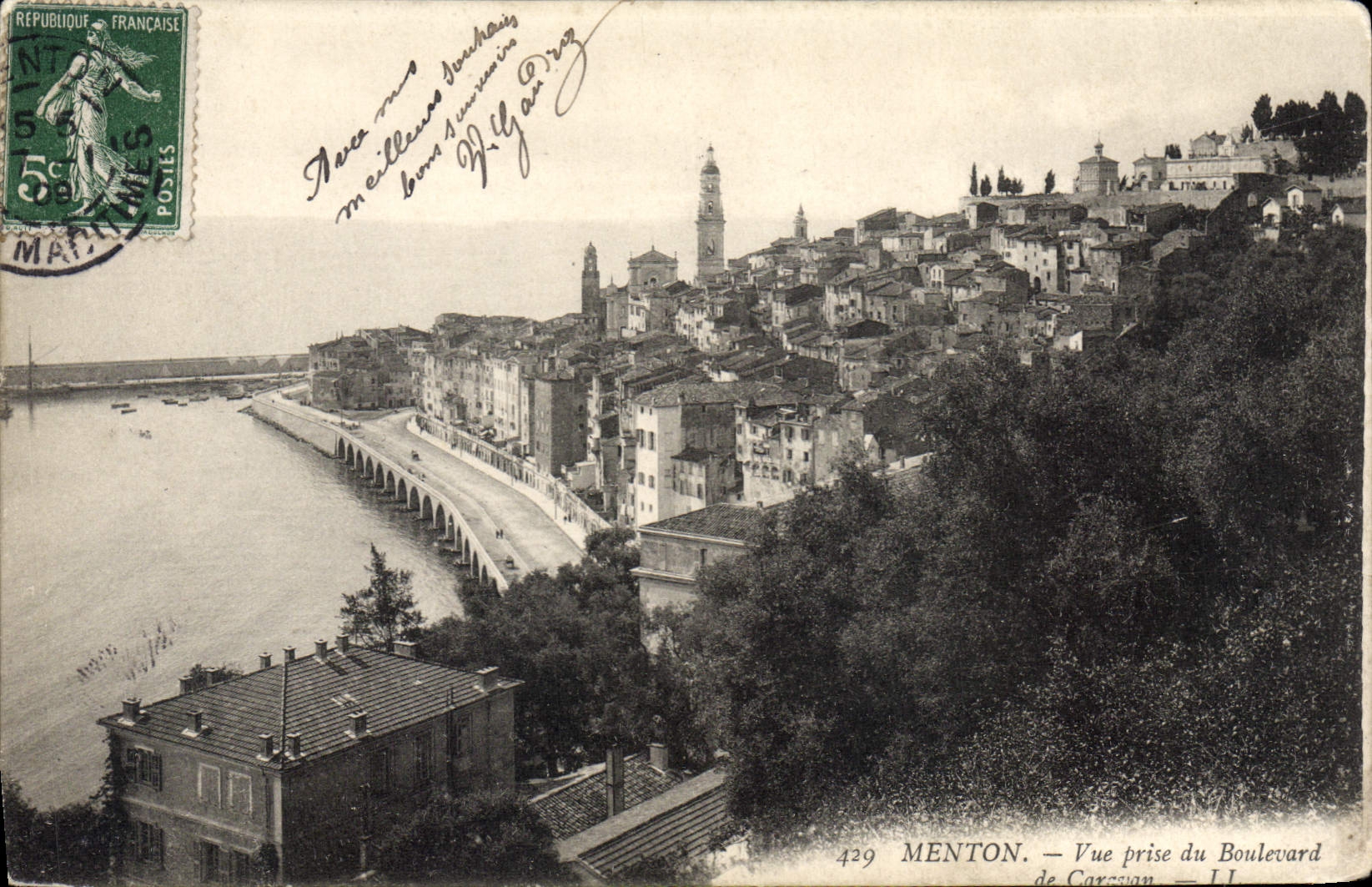 CPA Menton Vue Prise Du Boulevard