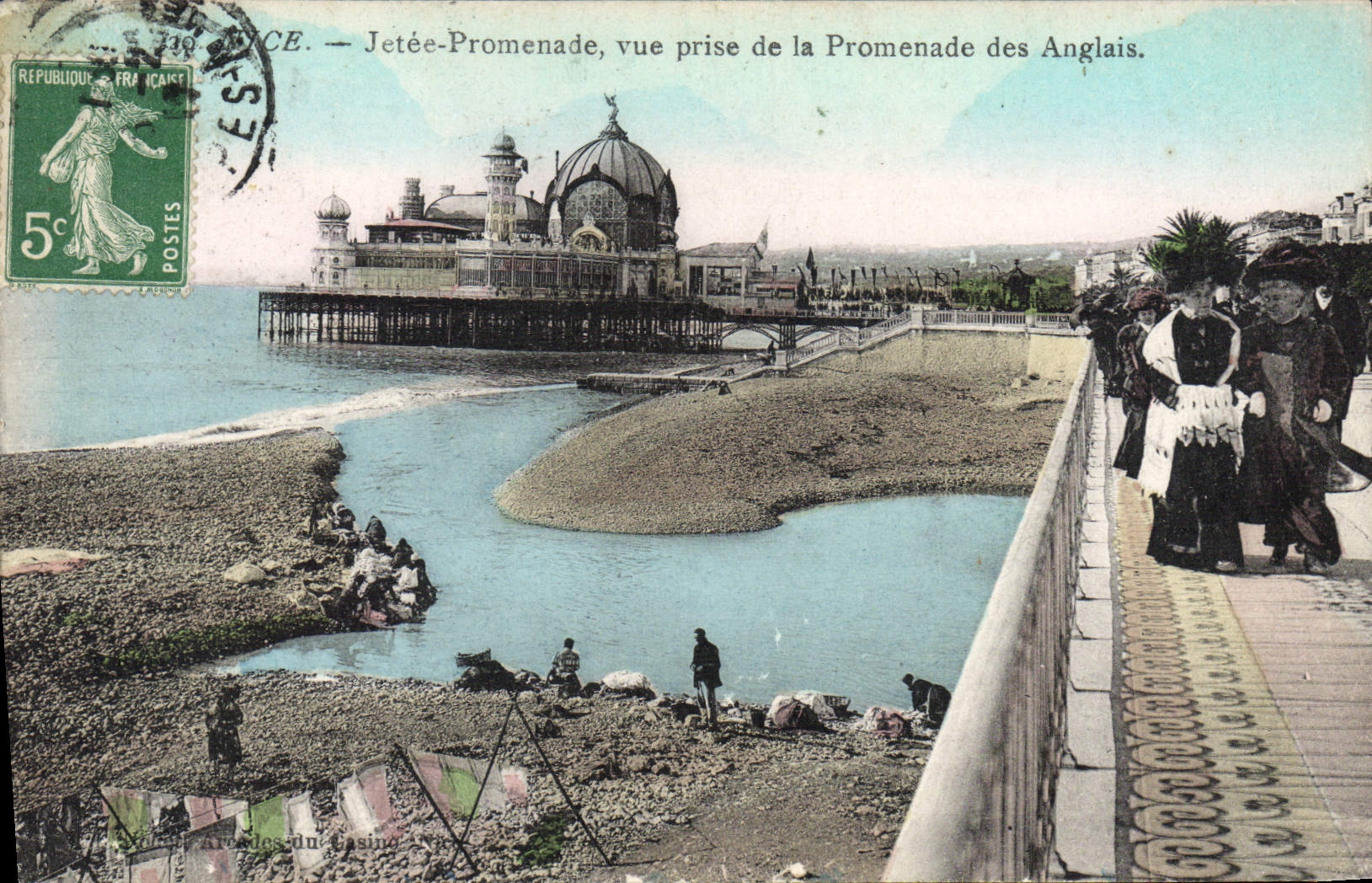 CPA Nice Jetee Promenade Vue Prise De La promenade des anglais