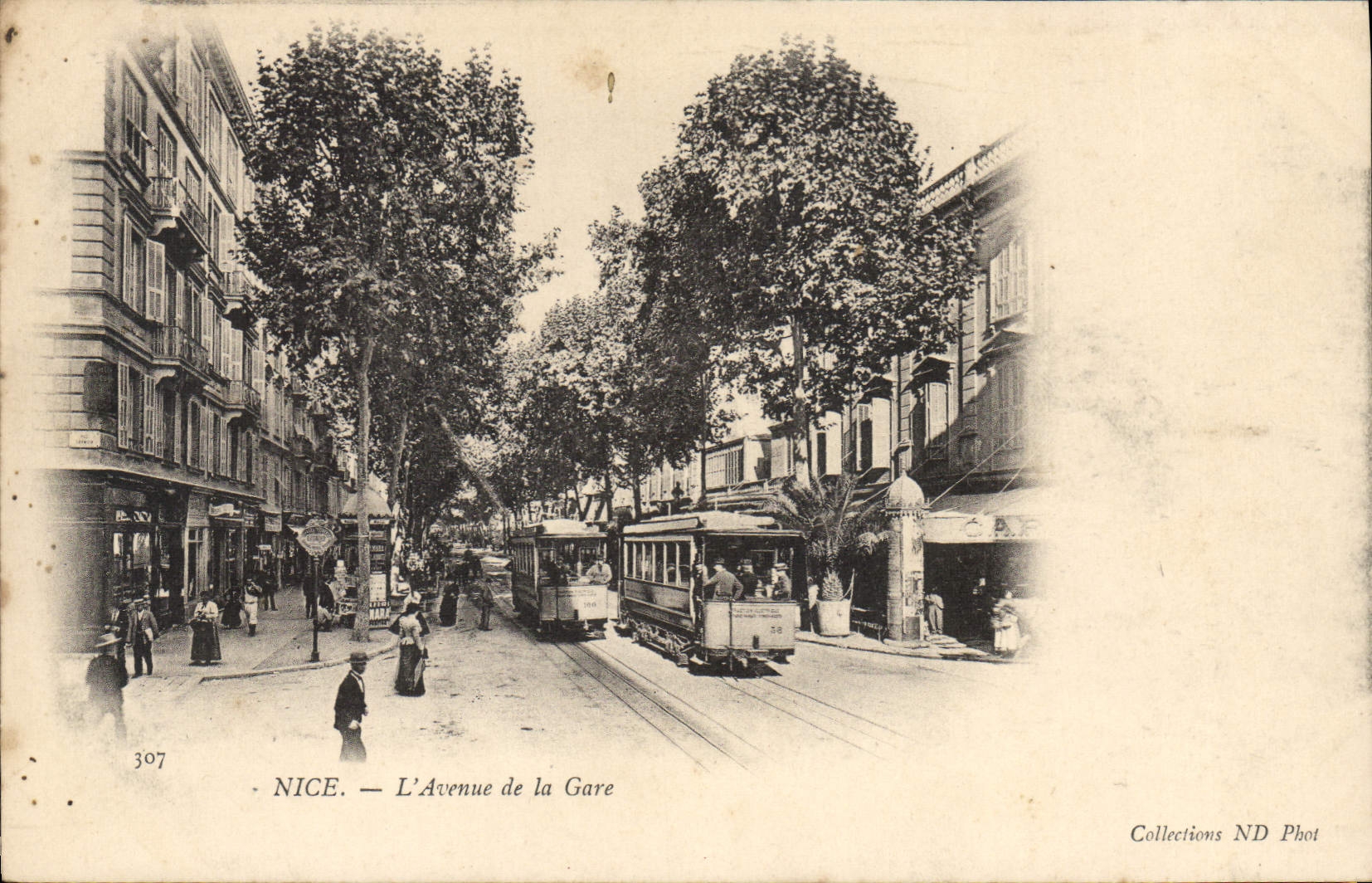 CPA Nice L'Avenue De La Gare