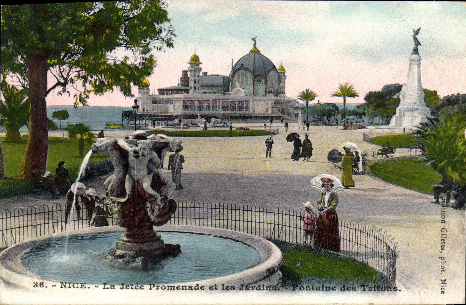 CPA Nice La Jetee Promenade Et Les Jardin fontaine des tritons