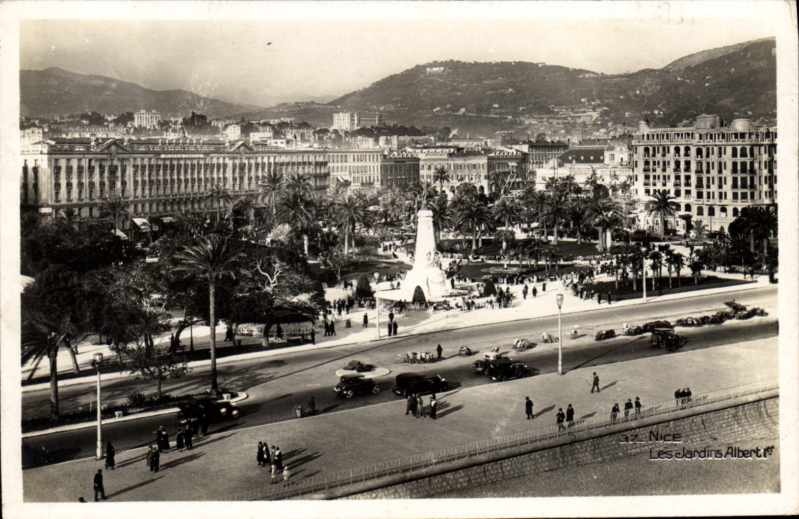 CPA Nice Les Jardins Du Roi Albert 1er