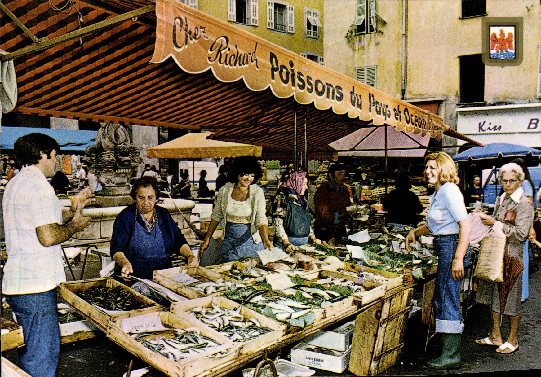 CPSM Nice Le marché aux poissons de la place Saint François